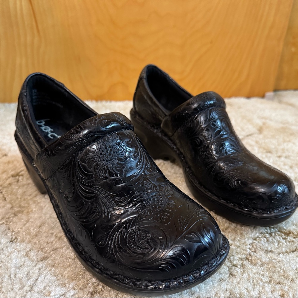 BOC clogs